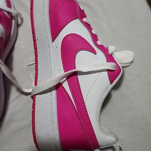 Nike Pink and White Sneakers - Picture 4 of 10